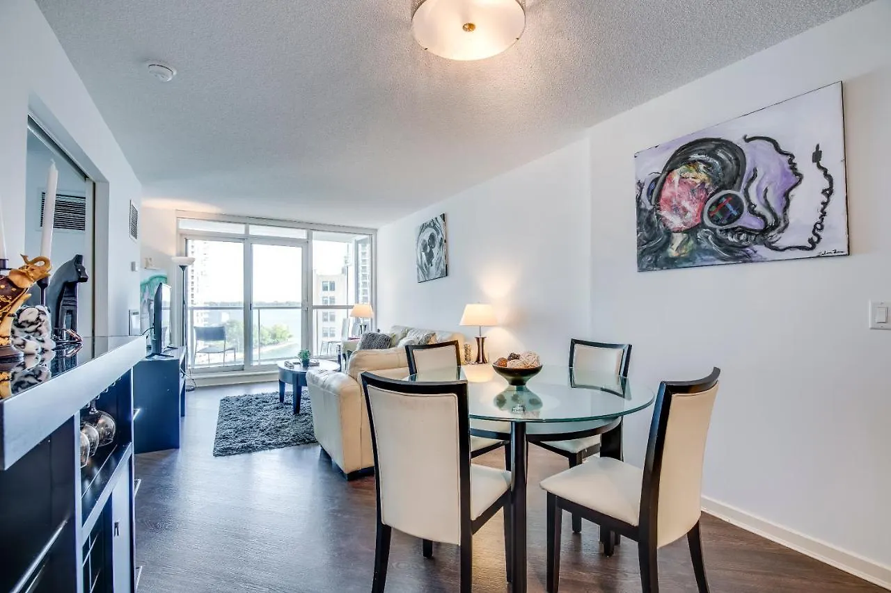 Queens Quay Lake View Apartment By Sts Toronto 0*,
